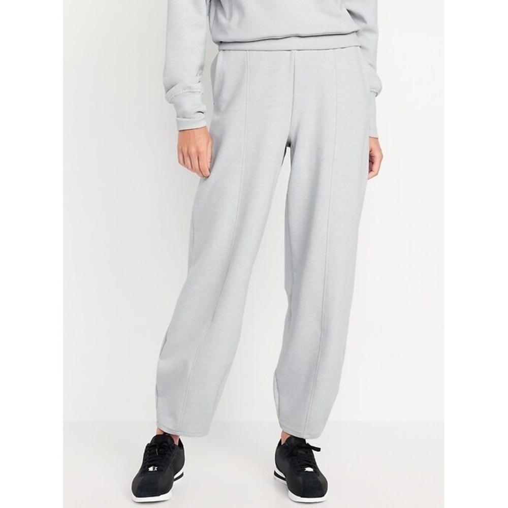 Old Navy High Rise Dynamic Fleece Barrel Leg Sweatpants Womens XS Petite Gray